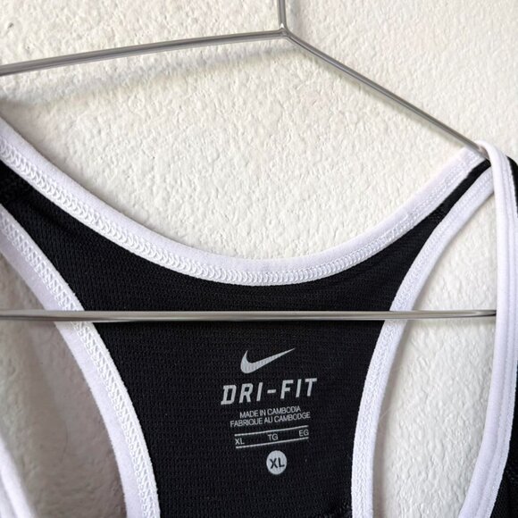 Nike Dri-Fit Black Racerback Tank Top Women's XL - Picture 3 of 4